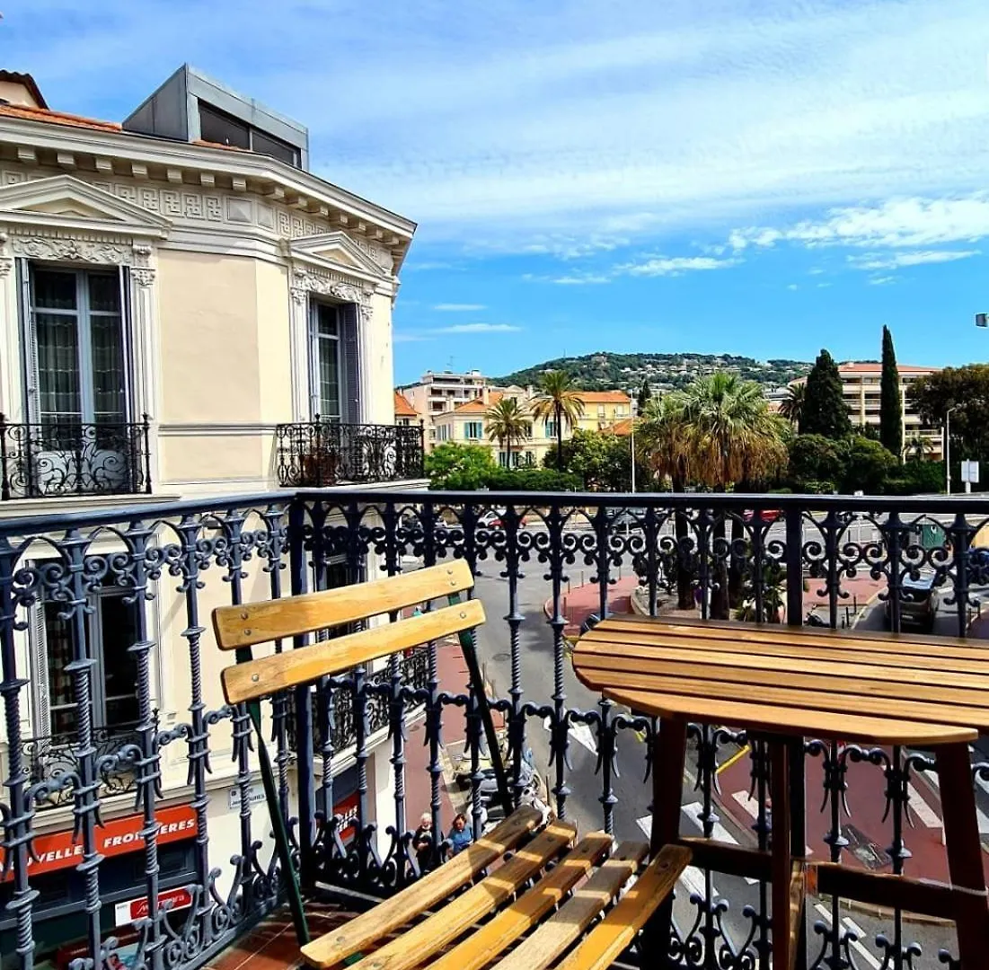 2 Bedrooms 5 Min Walk To Croisette カンヌ