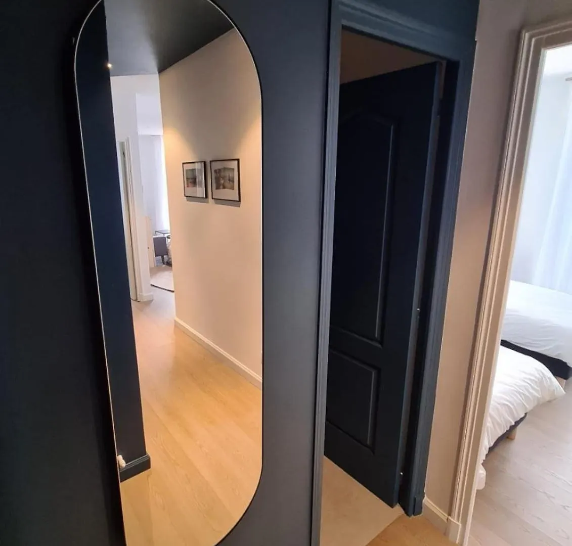 2 Bedrooms 5 Min Walk To Croisette Cannes Apartment
