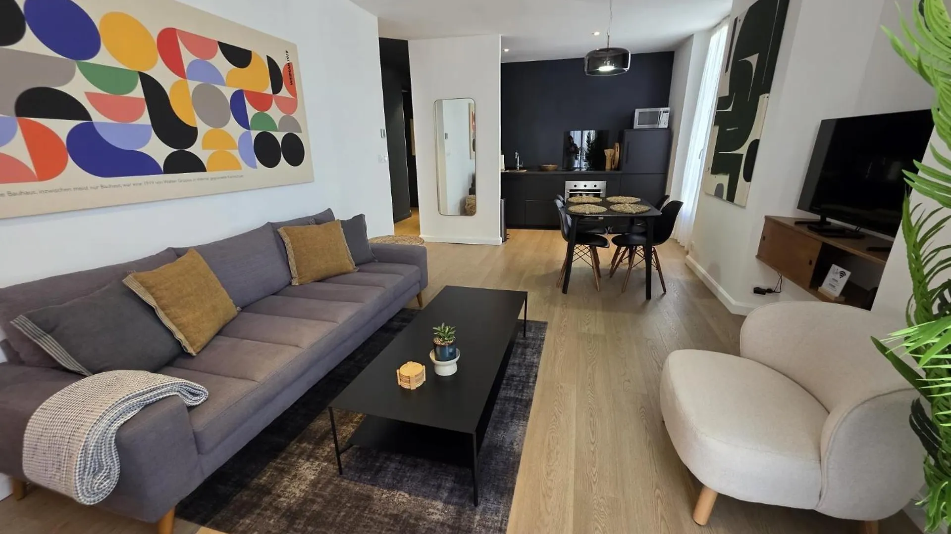Apartment 2 Bedrooms 5 Min Walk To Croisette Cannes